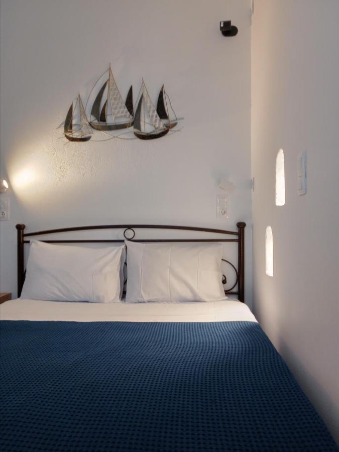 Meltemi Rooms And Studios Anafi Exterior foto